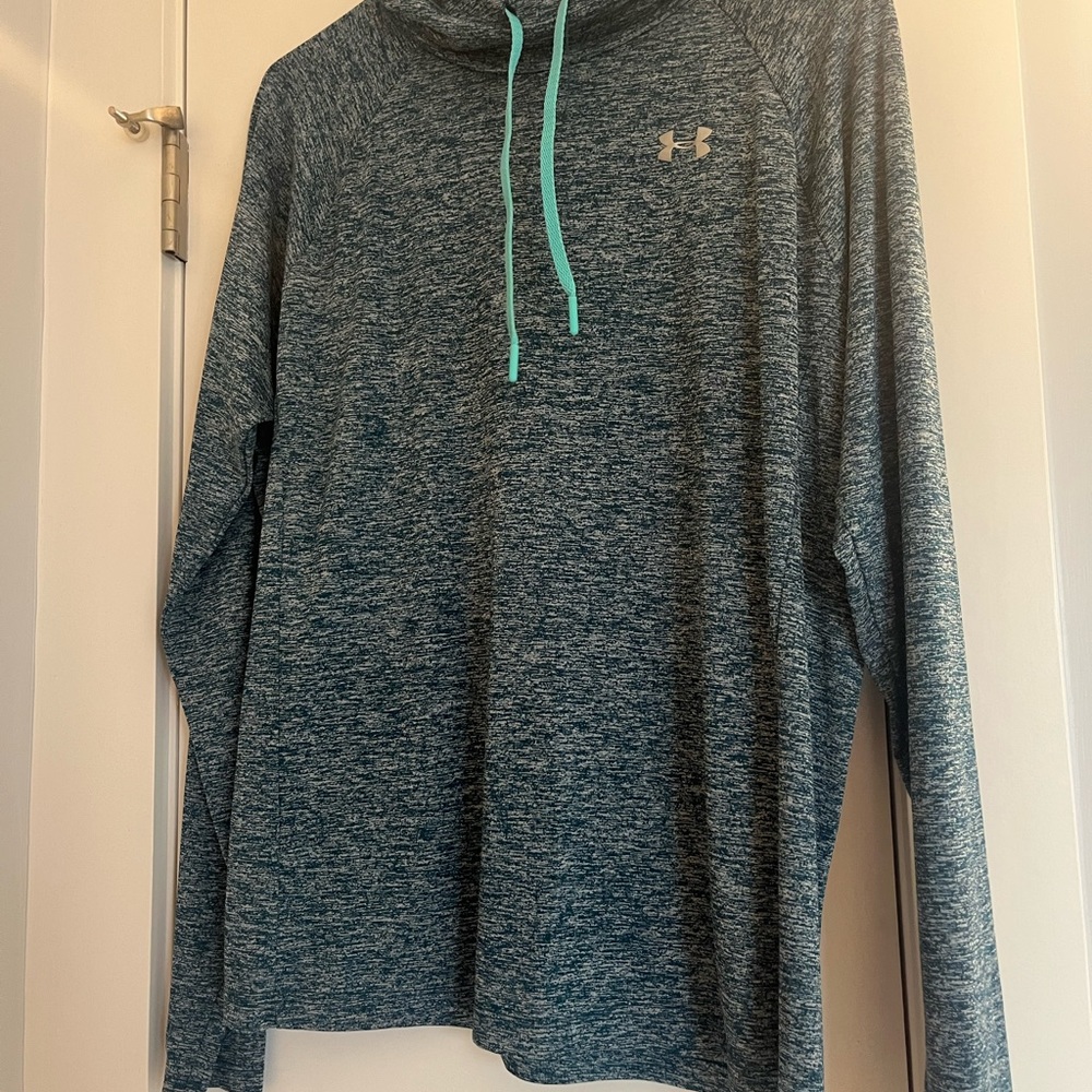 Under Armour Dry Fit Women’s Hoodie